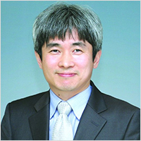 김동억