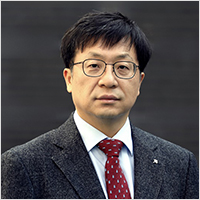 손성일